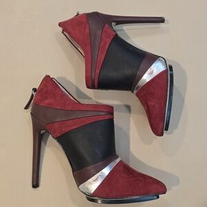 GX by Gwen Stefani Burgundy and Black Heels with Metallic Accents